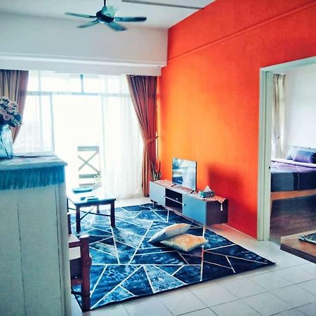 Apartamento Sofea Garden Malacca Exterior foto