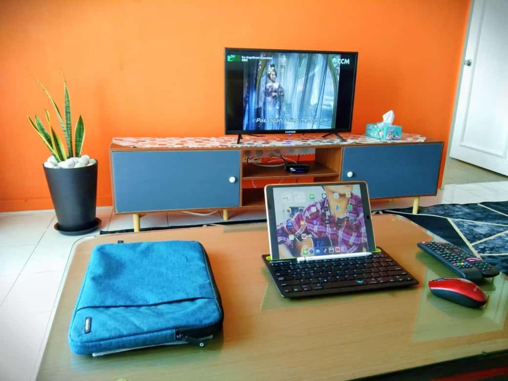 Apartamento Sofea Garden Malacca Exterior foto