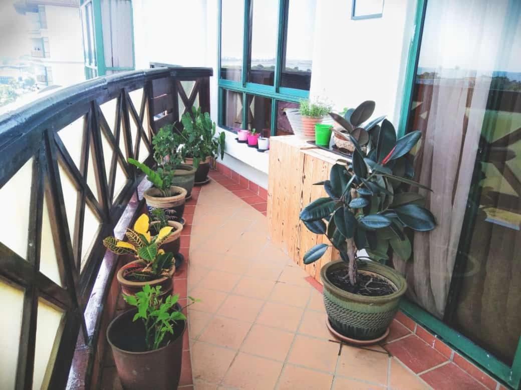 Apartamento Sofea Garden Malacca Exterior foto